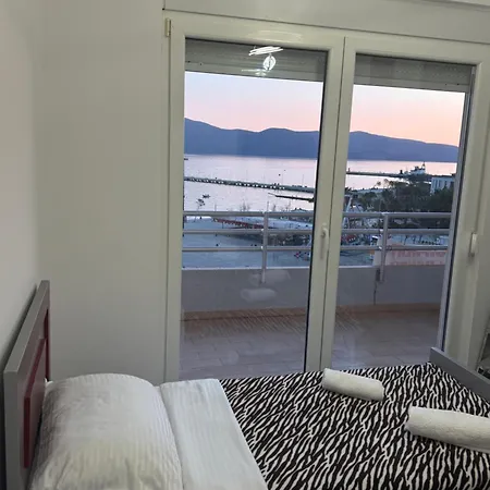 Sunrise Apartament